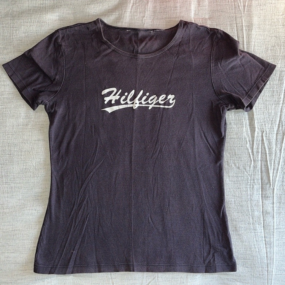Vintage Tommy Hilfiger Women’s T shirt